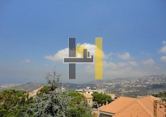 Villa for sale in Qornet El Hamra