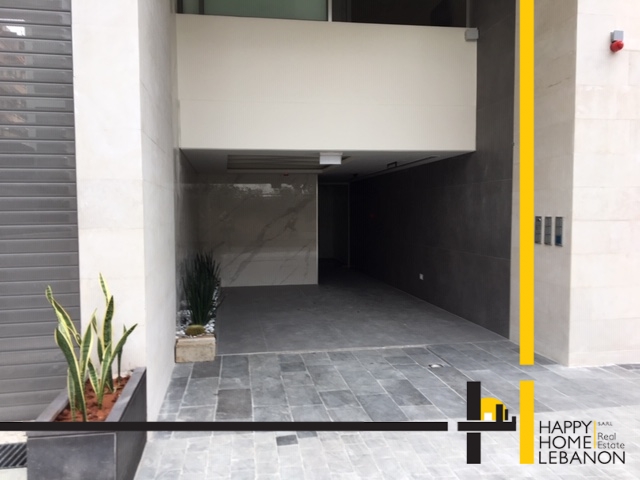 Shop for sale in Achrafieh