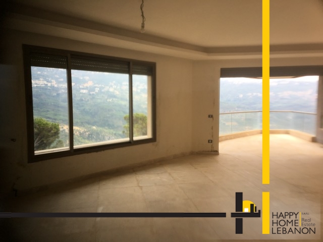 Apartment with garden for sale in Beit Merry