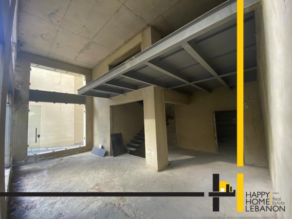 Showroom for rent in Achrafieh Beirut