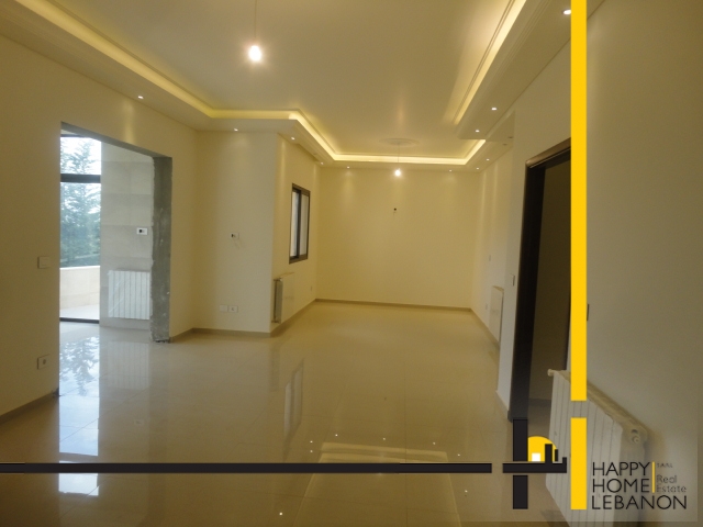 Apartment with garden for sale in Baabdat