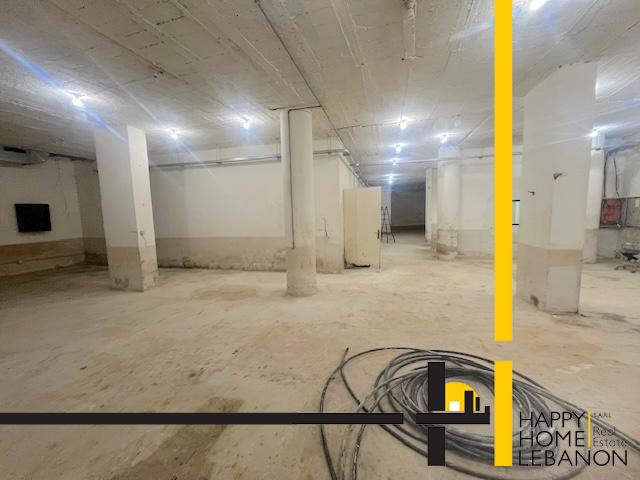 Warehouse with offices for sale in Zalqa